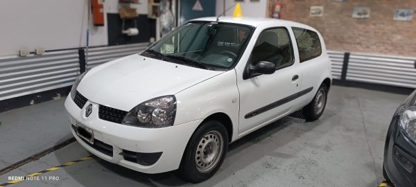 Clio 2 F2 2009